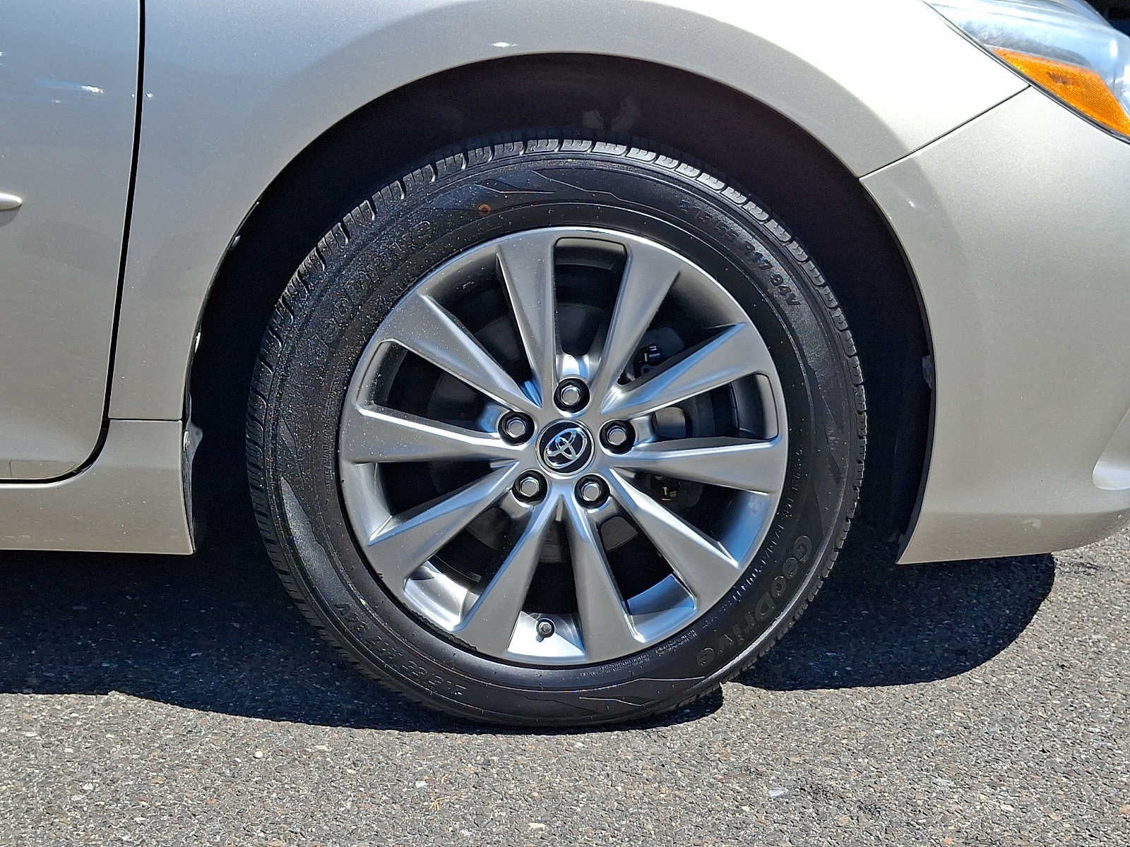 2016 Toyota Camry XLE