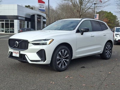 2024 Volvo XC60 Core Dark Theme