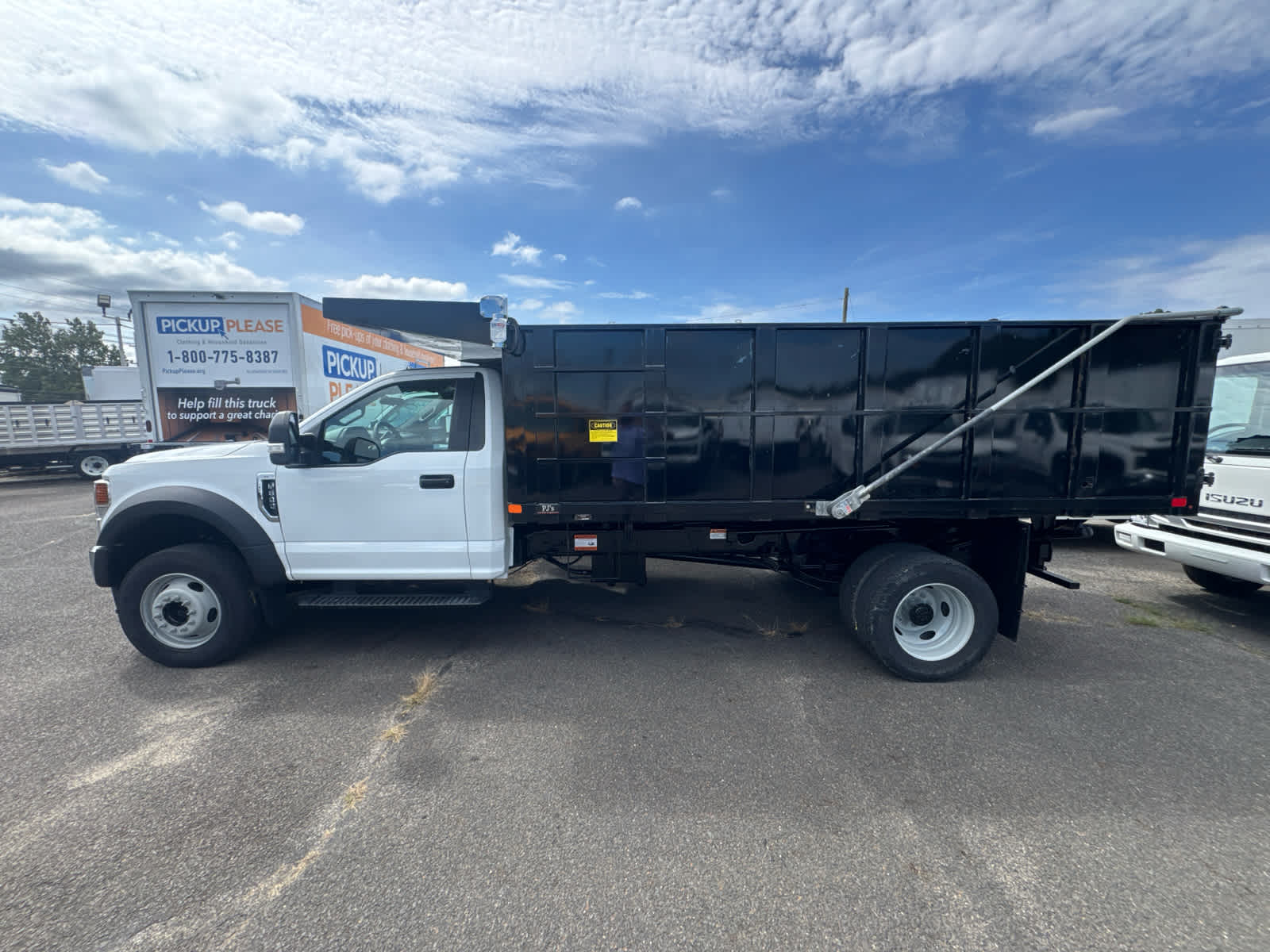 2022 Ford Super Duty F-600 DRW XL