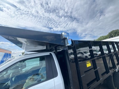2022 Ford Super Duty F-600 DRW XL