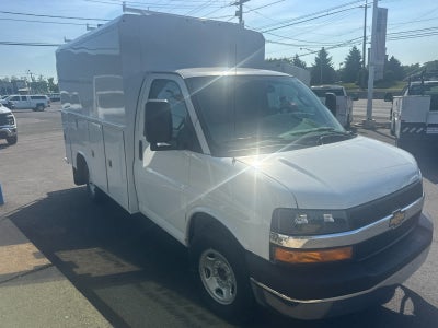 2026 Chevrolet Express Cutaway 3500 1WT