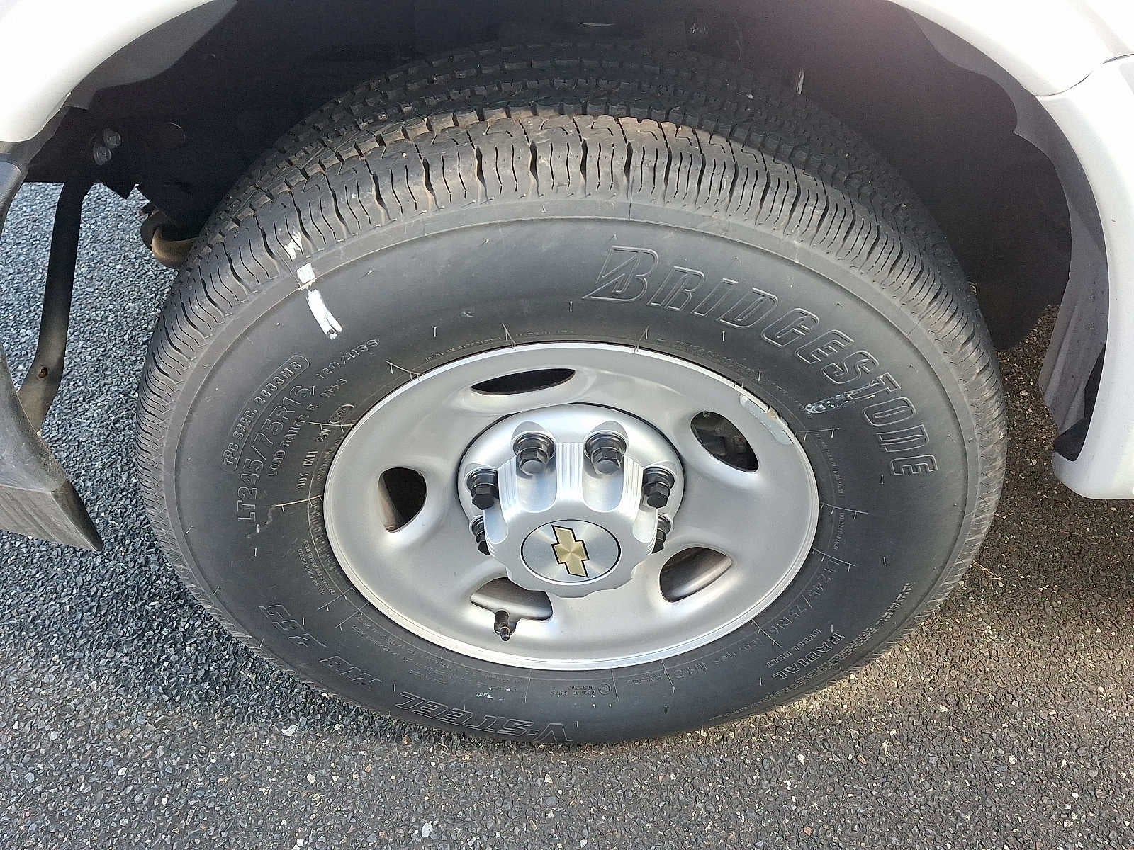 2024 Chevrolet Express Cutaway 3500 1WT