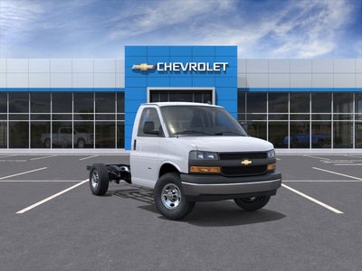 2025 Chevrolet Express Cutaway 3500 1WT
