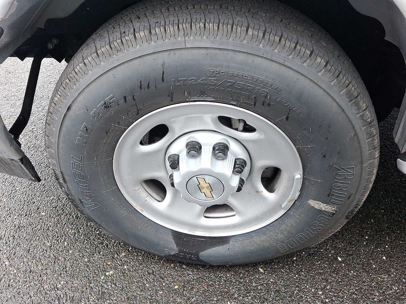 2024 Chevrolet Express Cutaway 3500 1WT