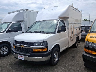 2025 Chevrolet Express Cutaway 3500 1WT