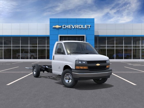 2025 Chevrolet Express Cutaway 3500 1WT