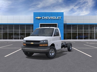 2025 Chevrolet Express Cutaway 3500 1WT