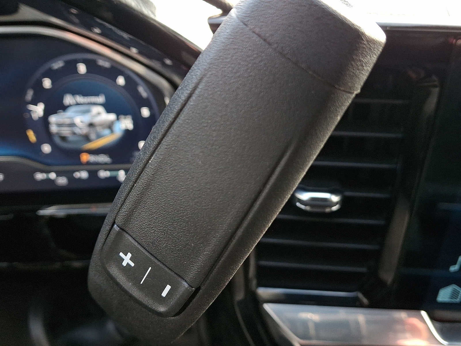 2025 Chevrolet Silverado 3500 HD LTZ