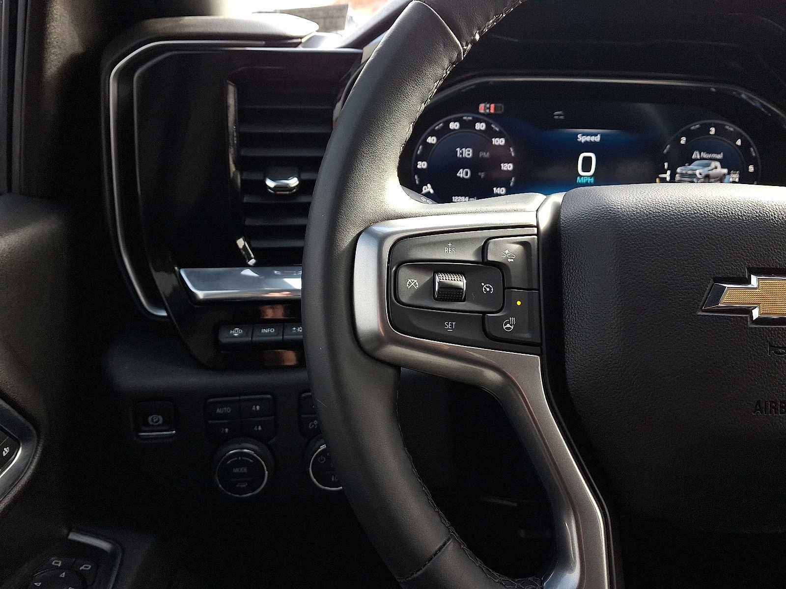 2025 Chevrolet Silverado 3500 HD LTZ