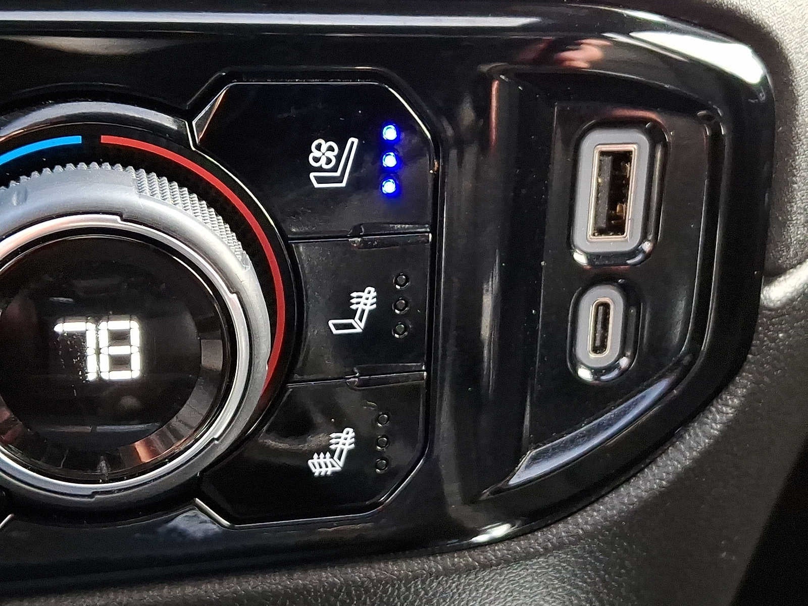 2025 Chevrolet Silverado 3500 HD LTZ