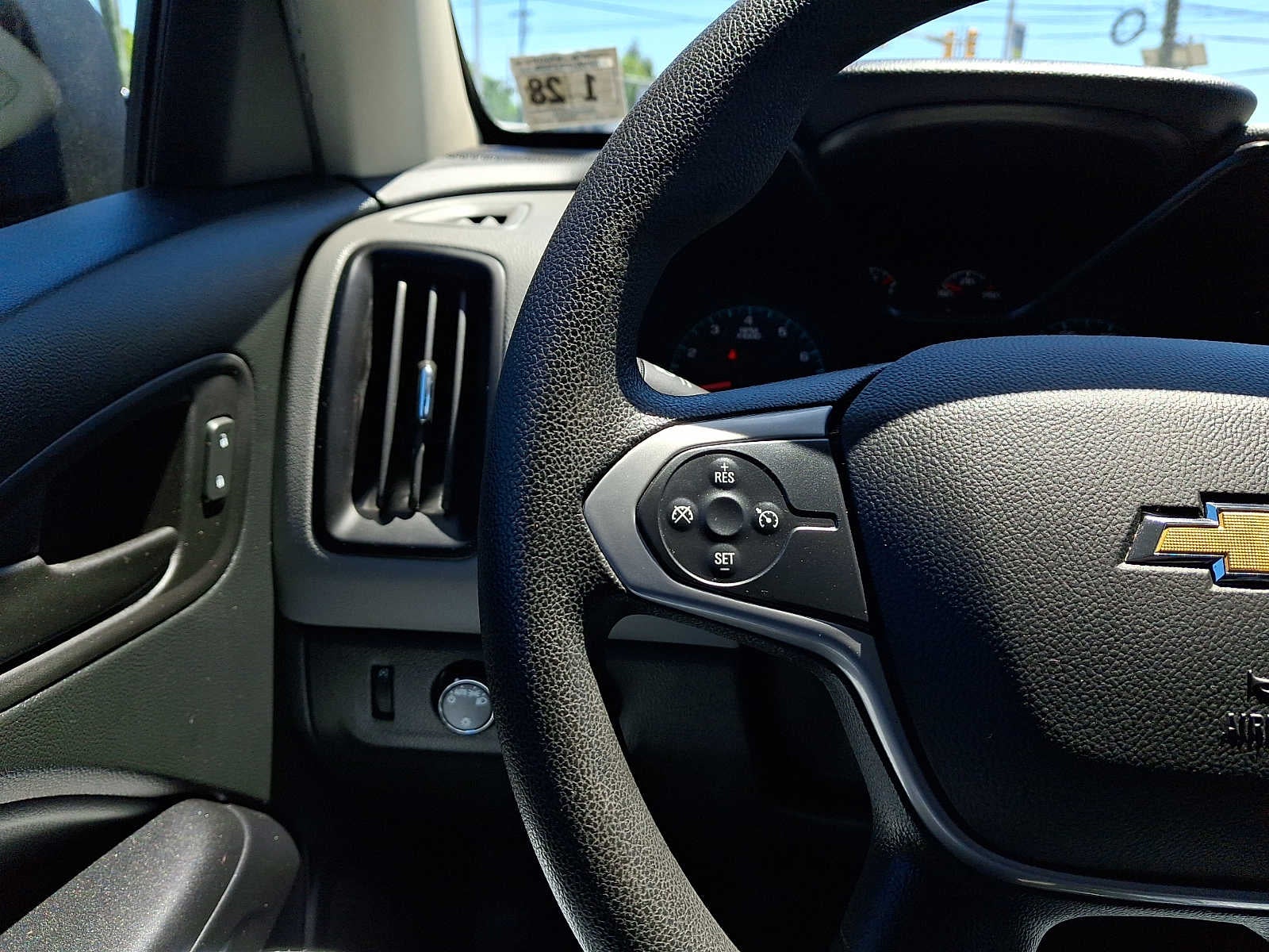 2022 Chevrolet Colorado WT