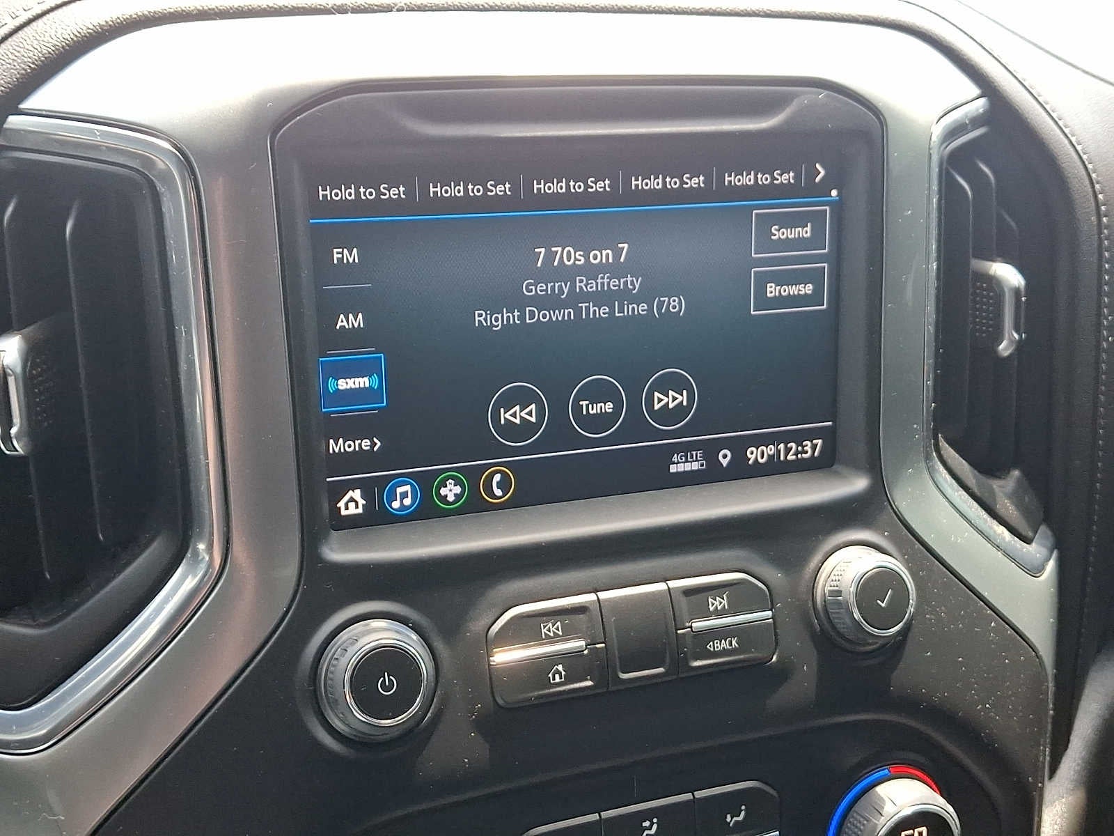 2022 Chevrolet Silverado 1500 LTD LT (2FL)
