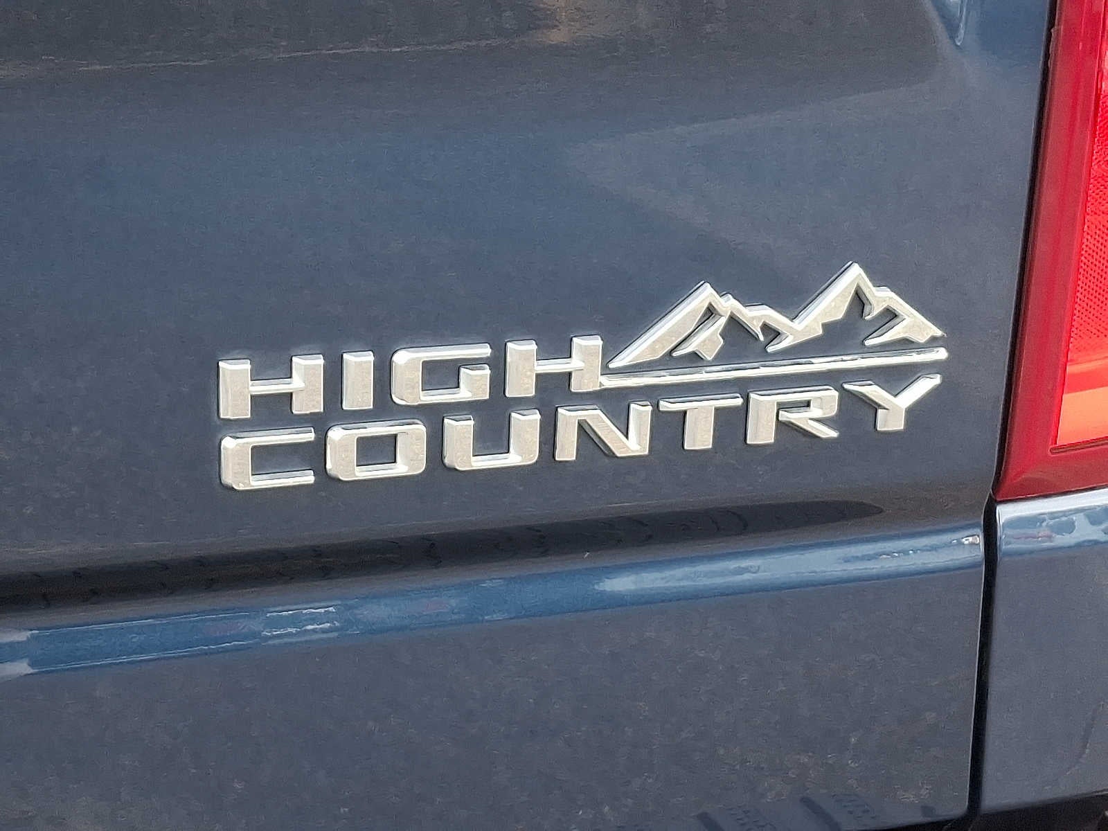 2022 Chevrolet Silverado 1500 LTD High Country
