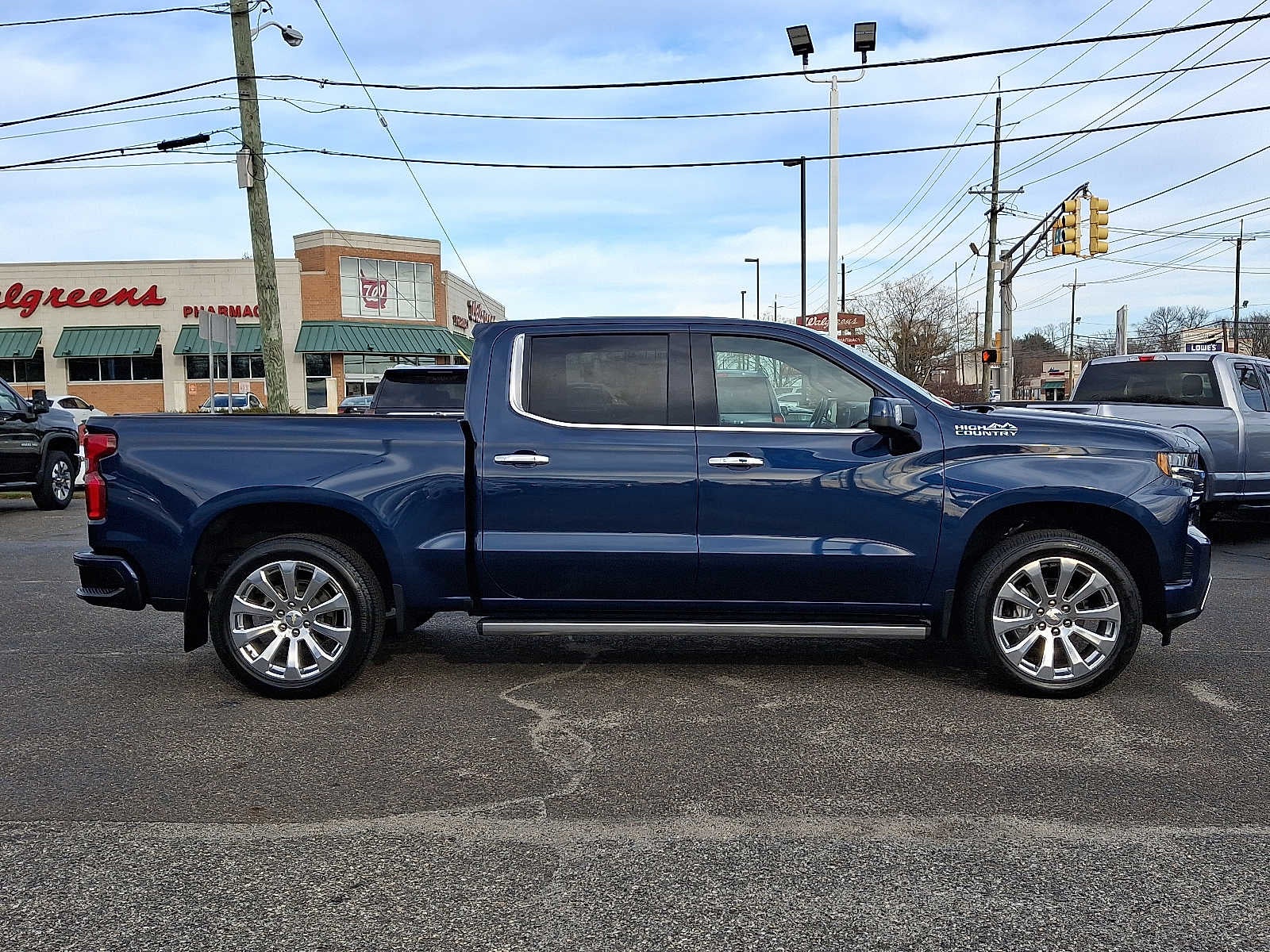 2022 Chevrolet Silverado 1500 LTD High Country