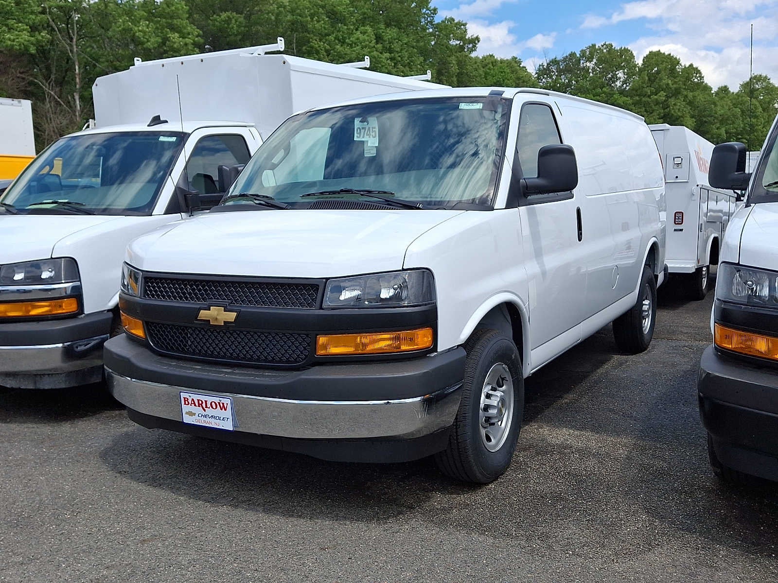 2026 Chevrolet Express Cargo WT