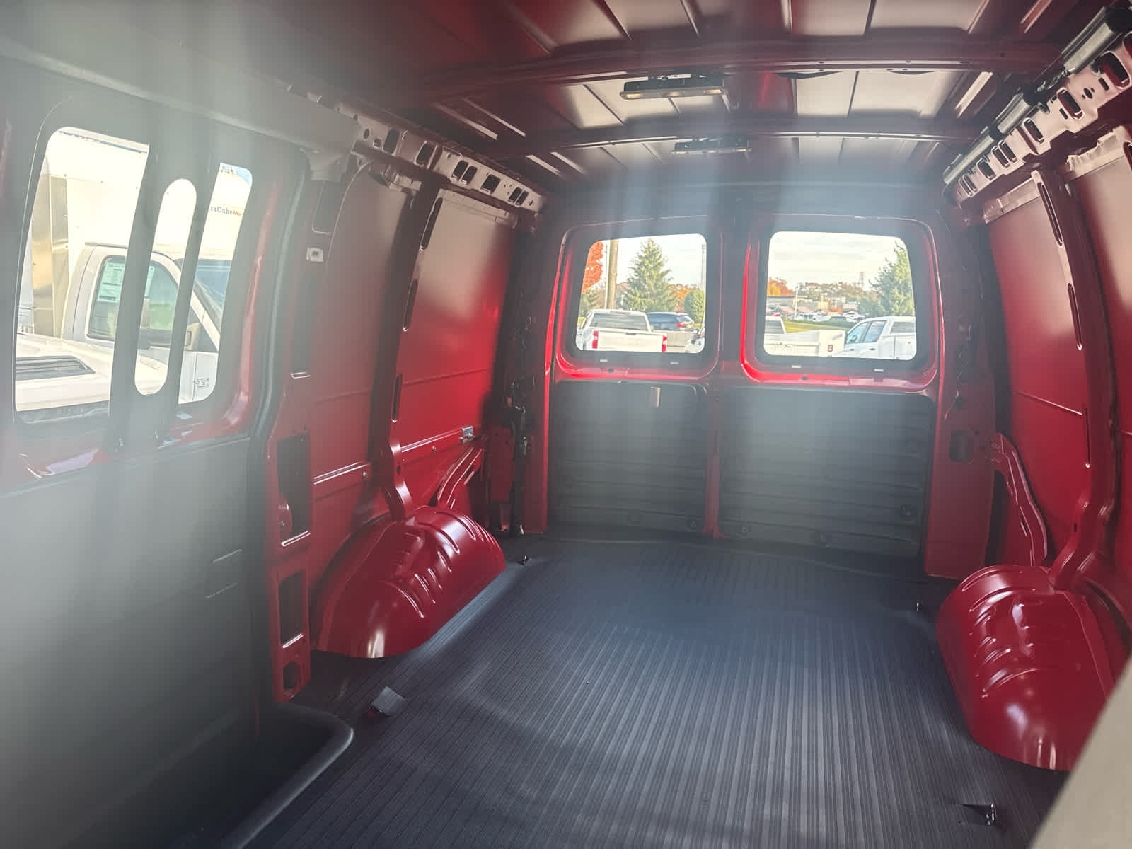 2025 Chevrolet Express Cargo 2500 WT