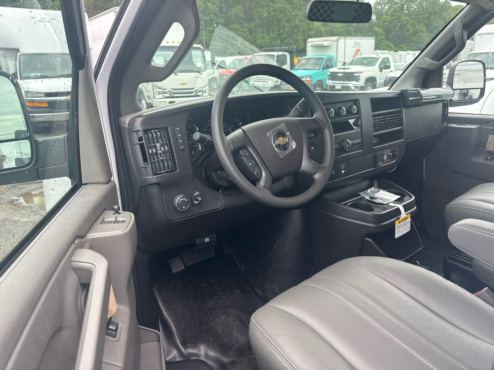 2026 Chevrolet Express Cargo WT