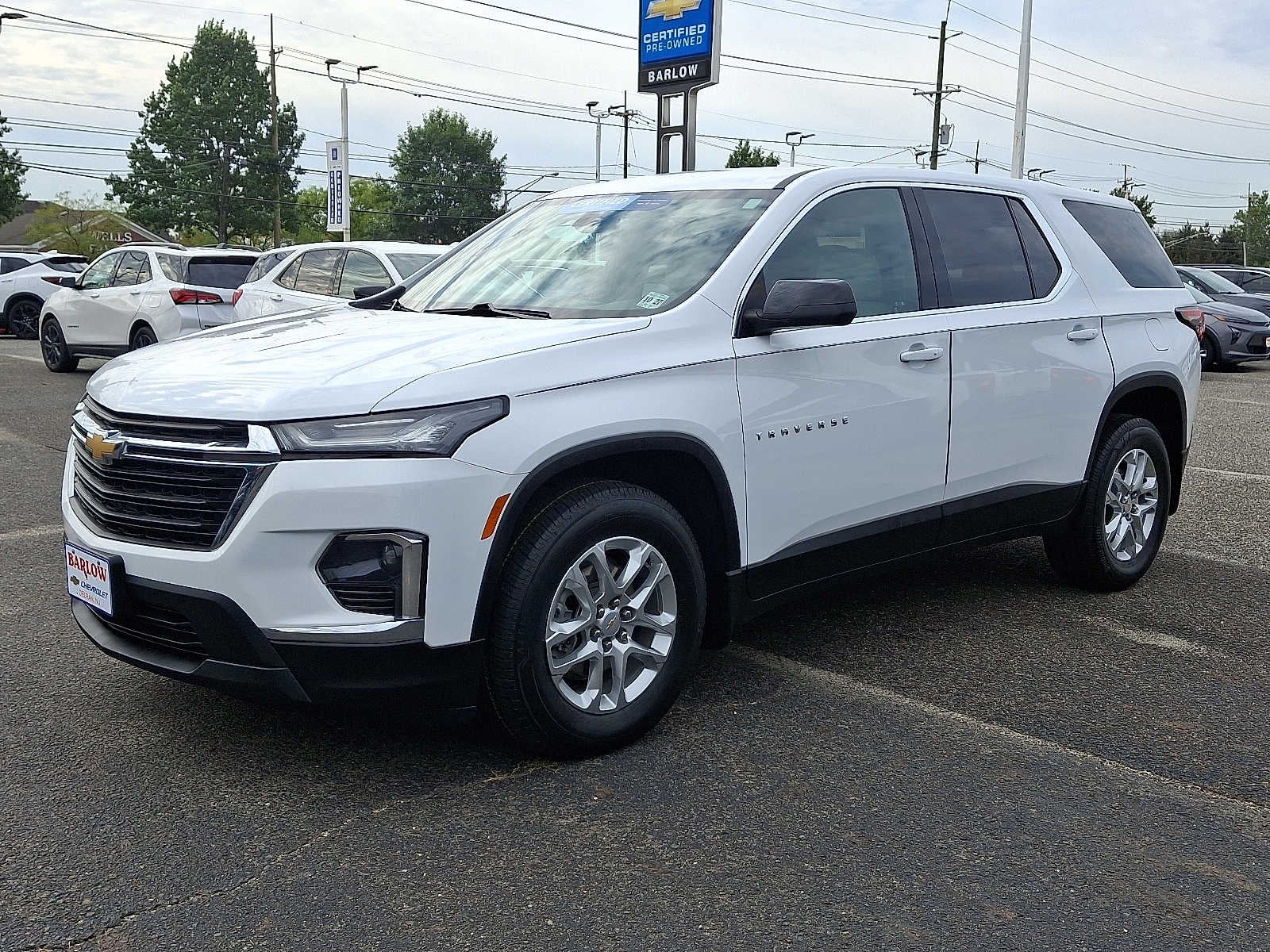 2023 Chevrolet Traverse LS