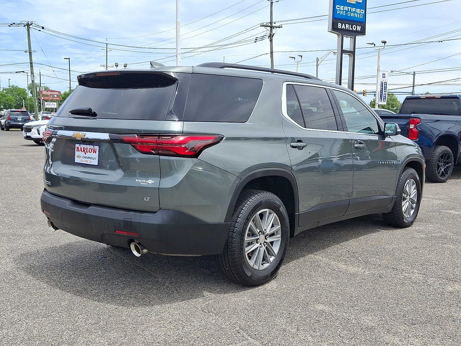 2023 Chevrolet Traverse LT Cloth
