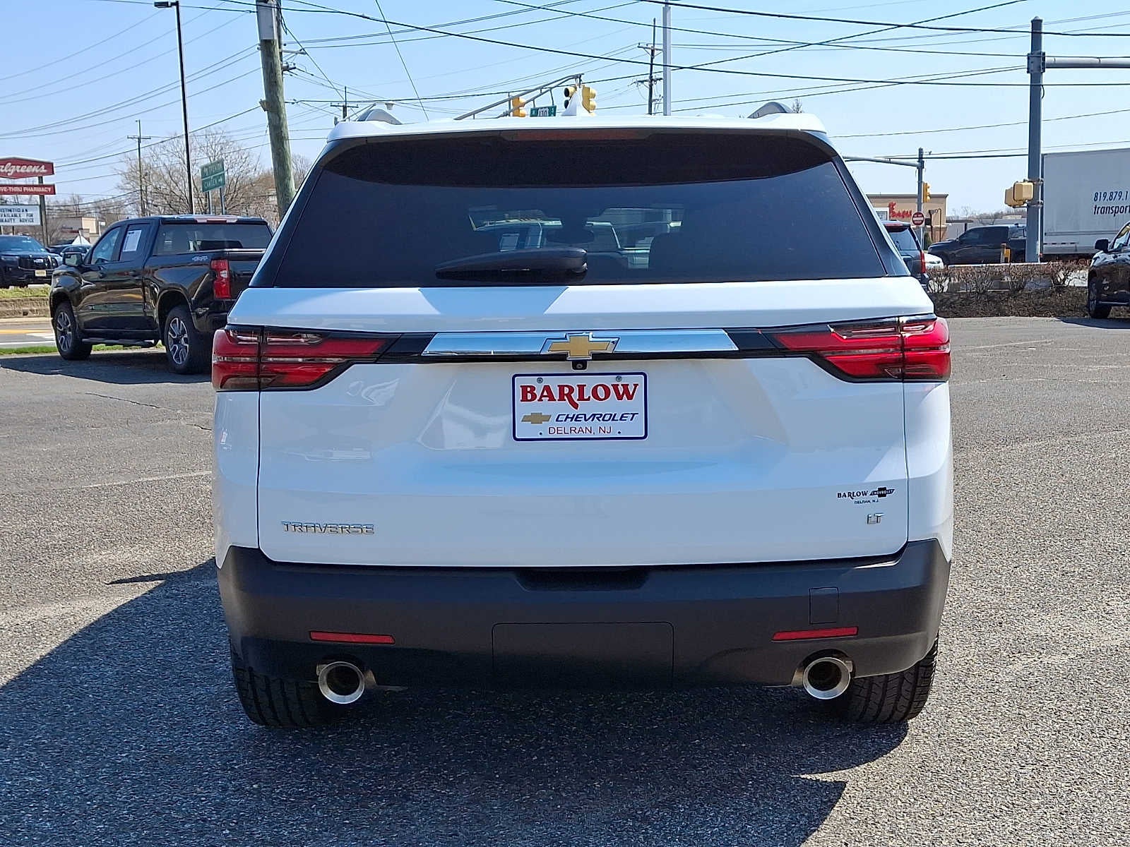 2023 Chevrolet Traverse LT Cloth