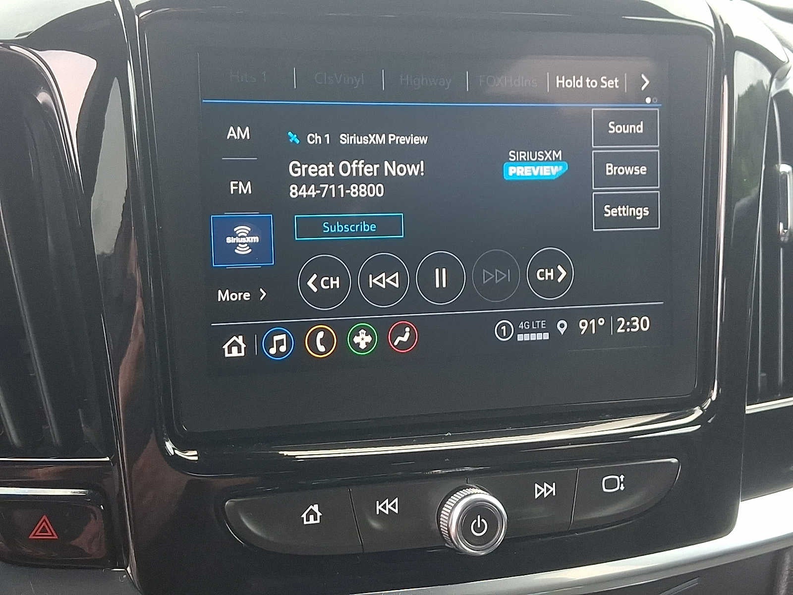 2023 Chevrolet Traverse LT Cloth