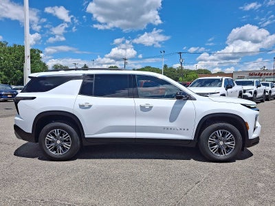 2024 Chevrolet Traverse LT