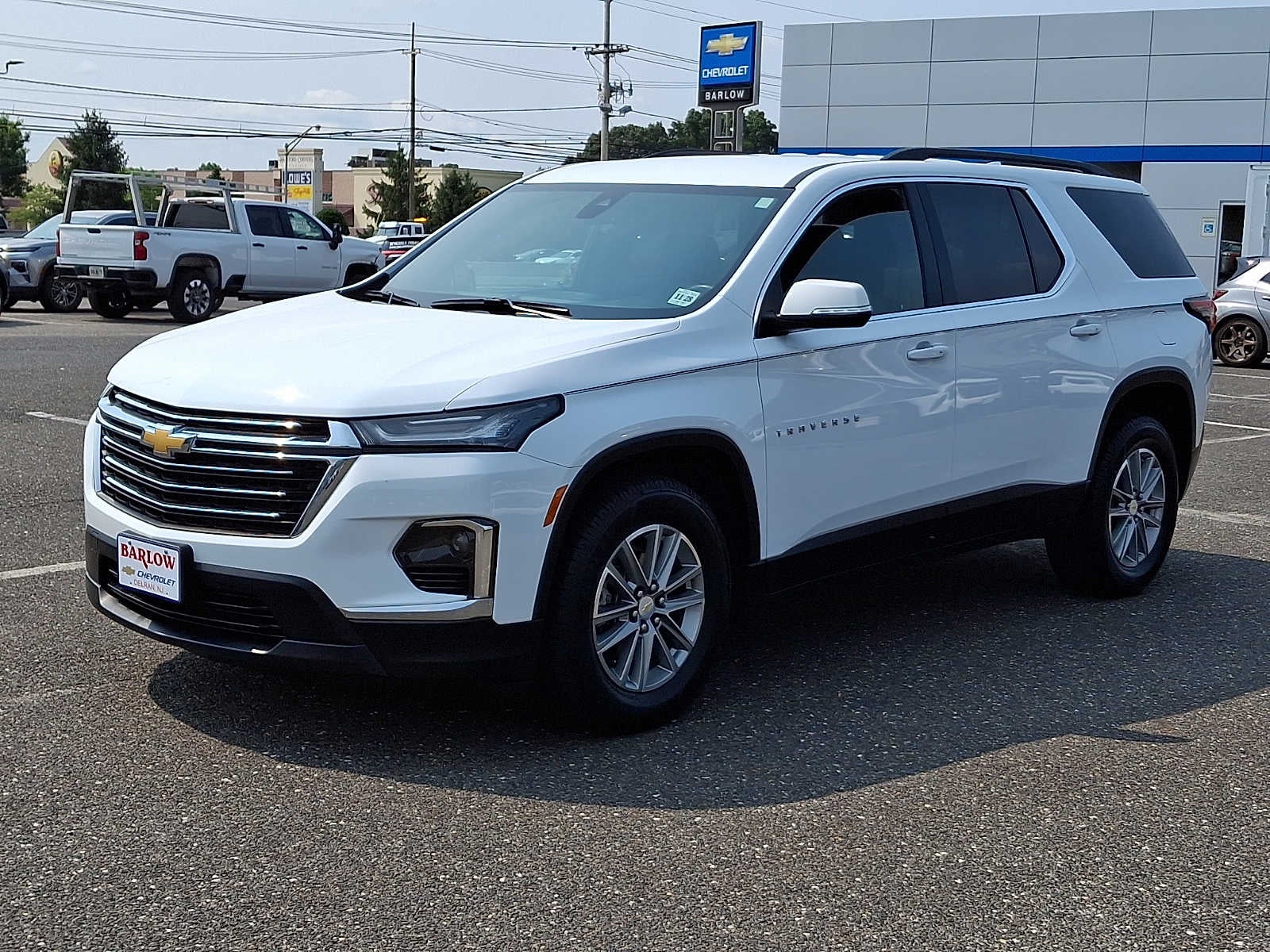 2023 Chevrolet Traverse LT Cloth
