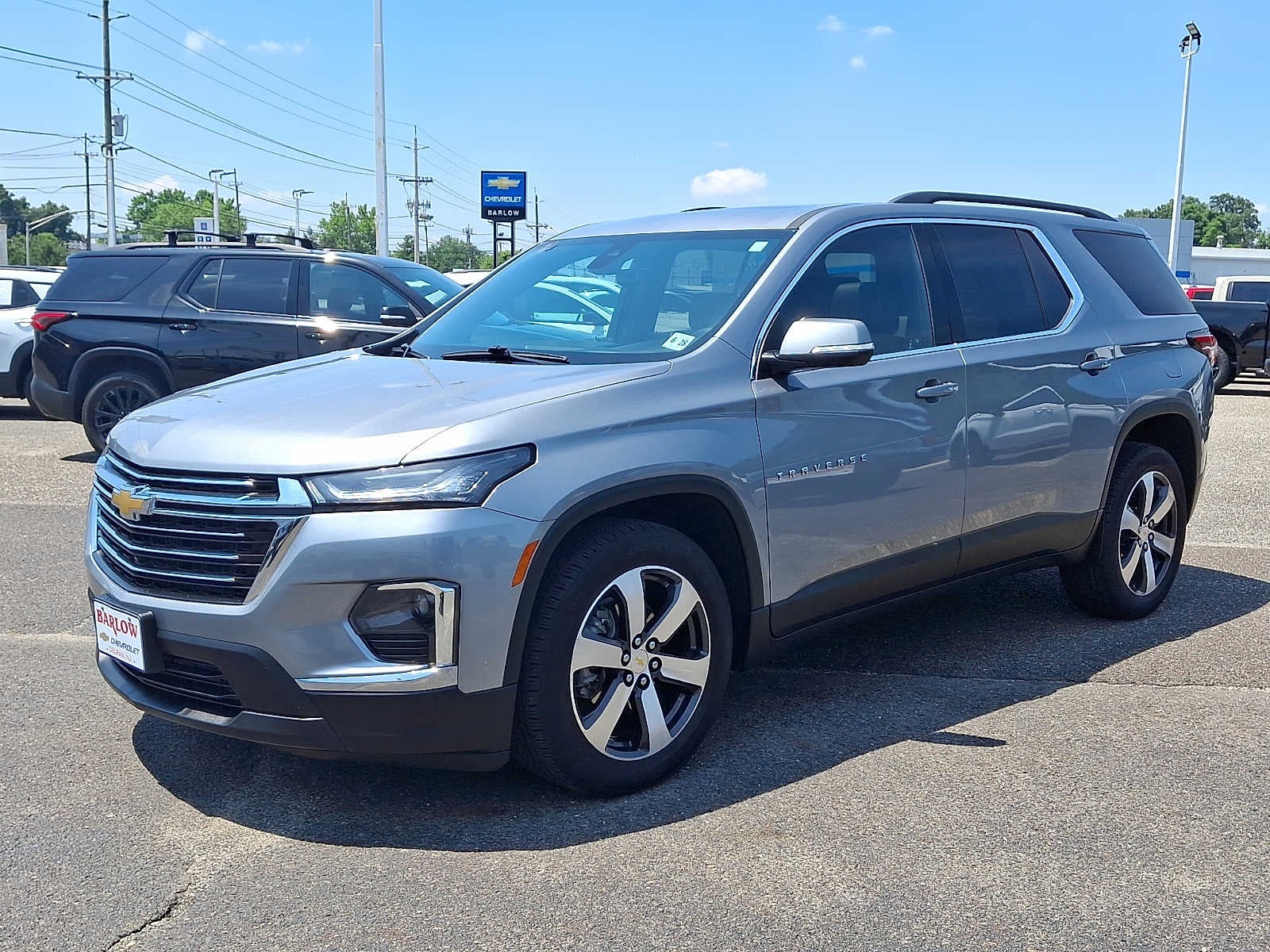 2023 Chevrolet Traverse LT Leather