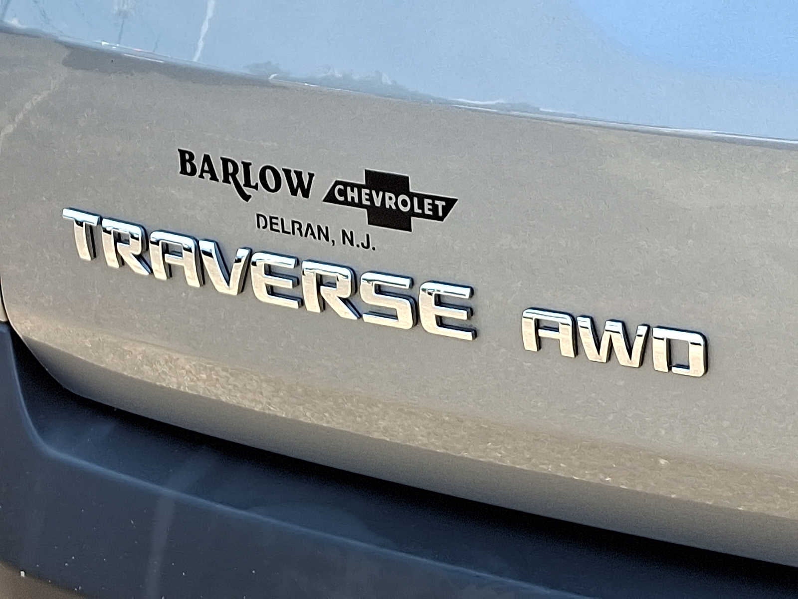 2023 Chevrolet Traverse LT Leather