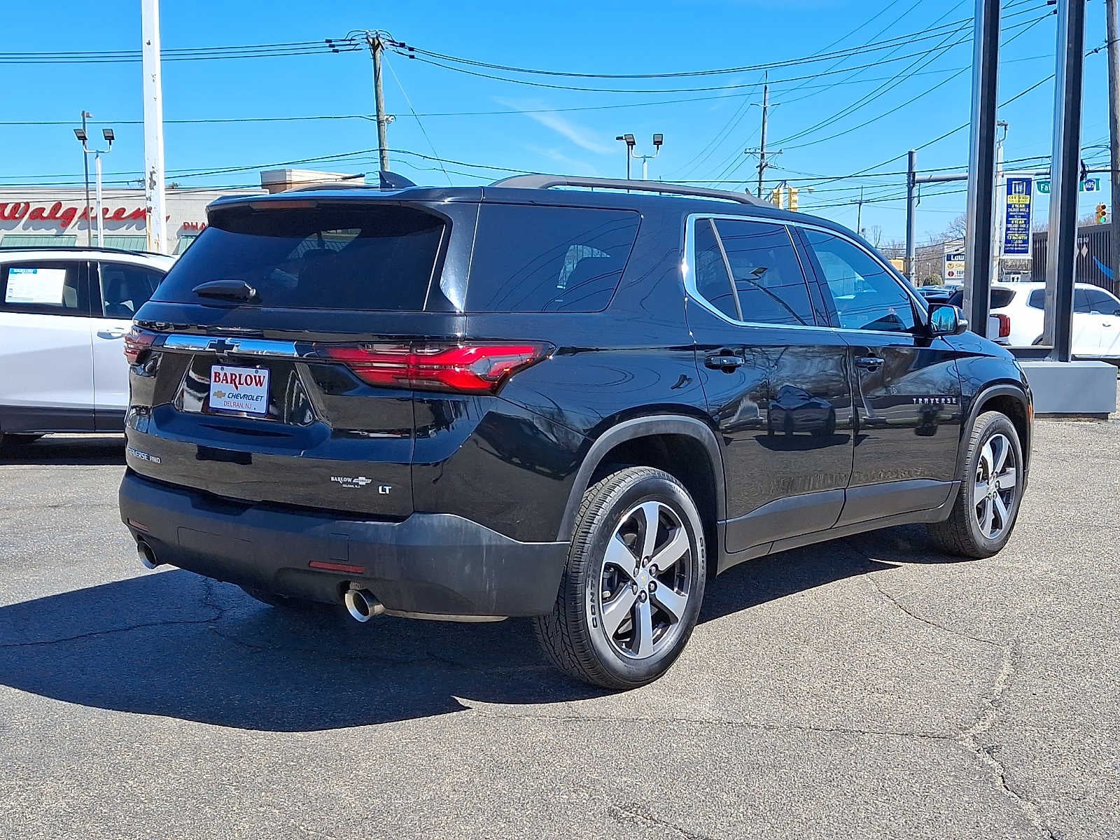 2023 Chevrolet Traverse LT Leather
