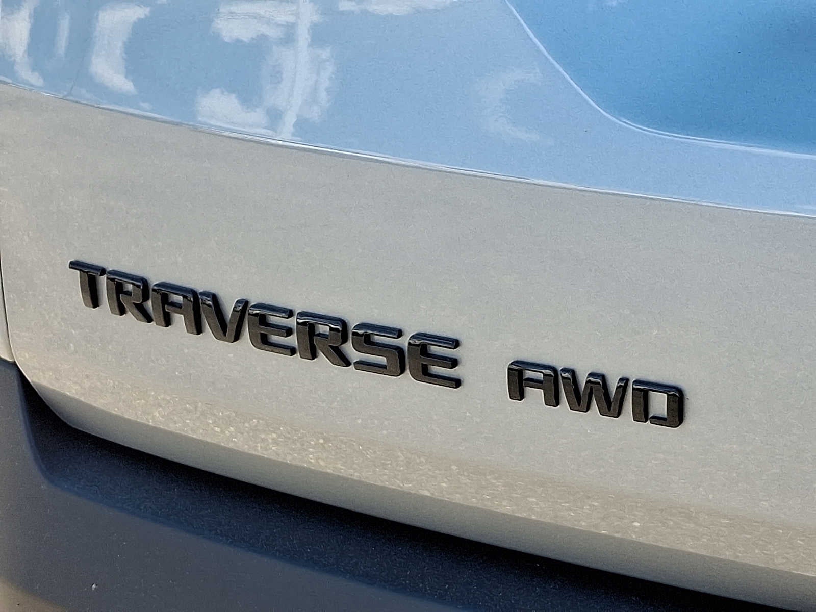 2023 Chevrolet Traverse RS