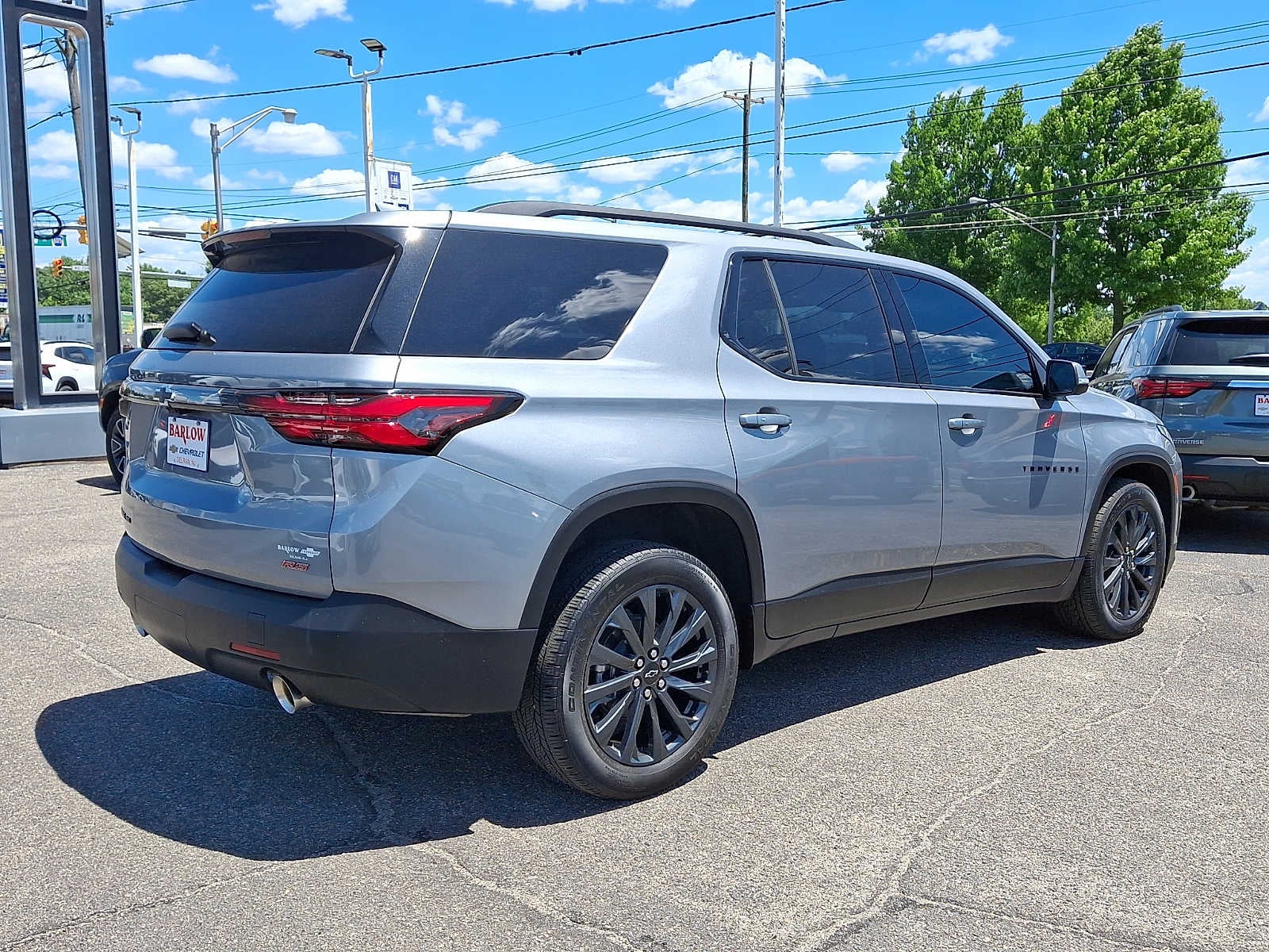 2023 Chevrolet Traverse RS