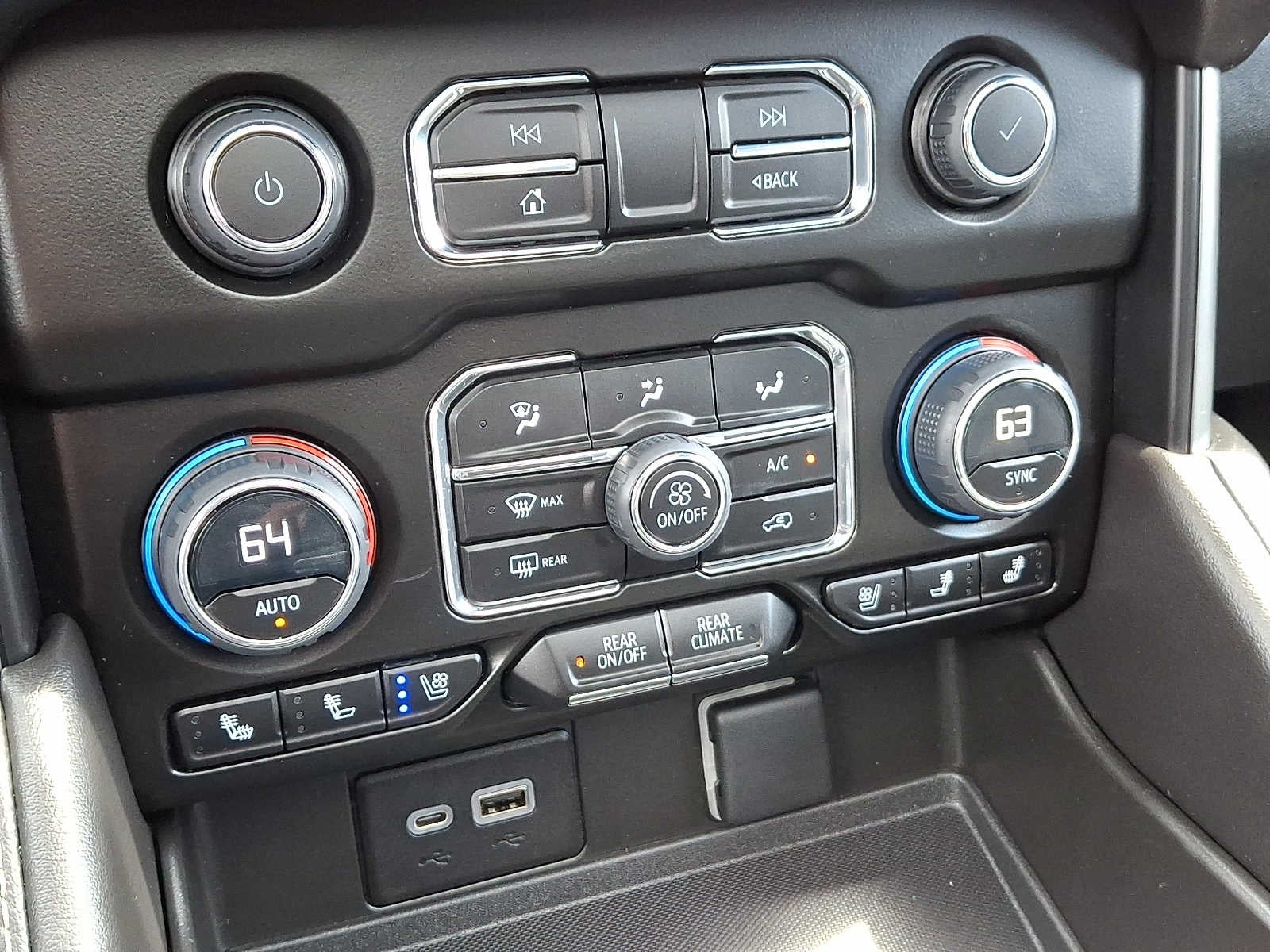 2023 Chevrolet Tahoe Premier