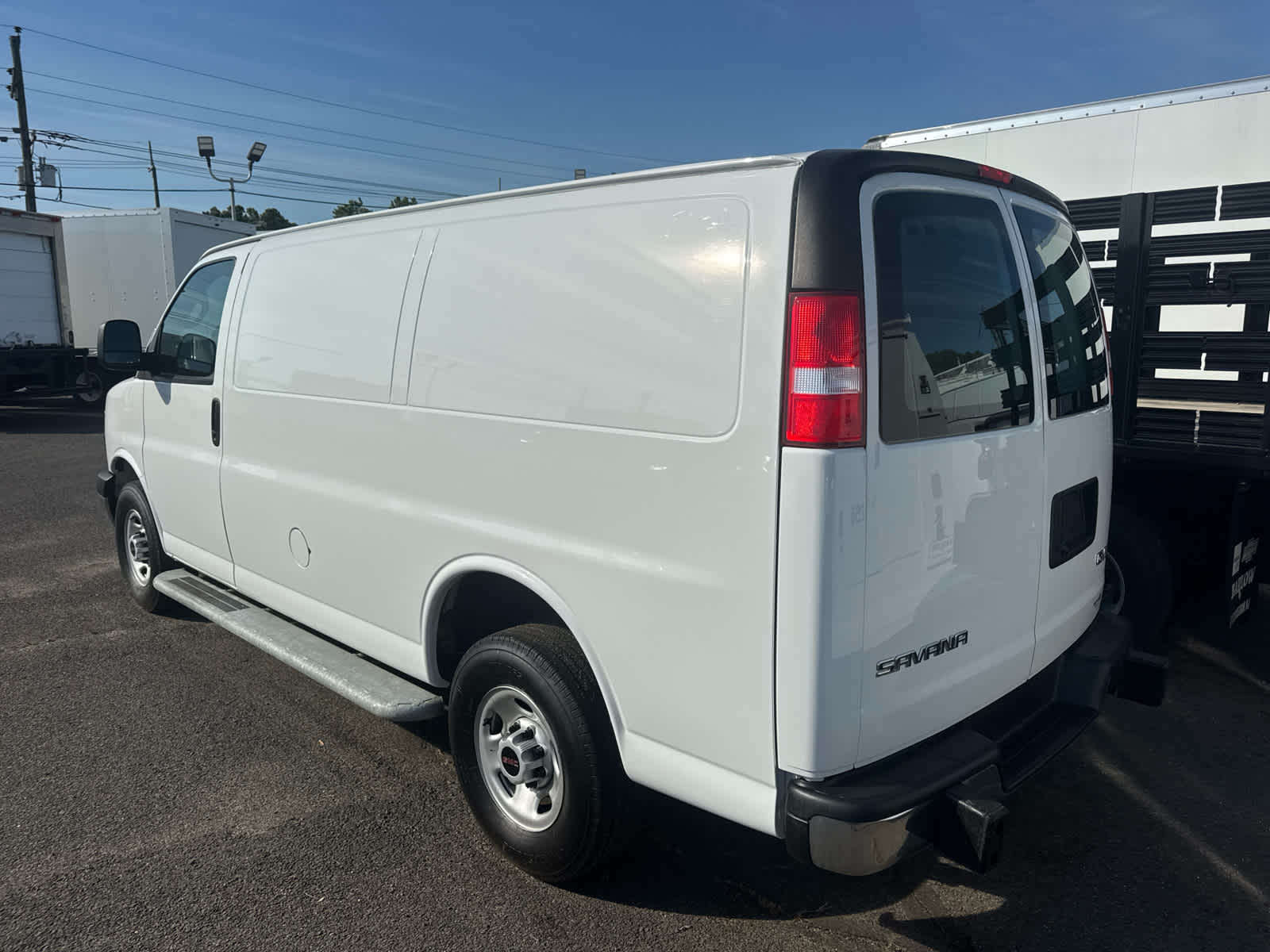 2024 GMC Savana Cargo 2500 Work Van