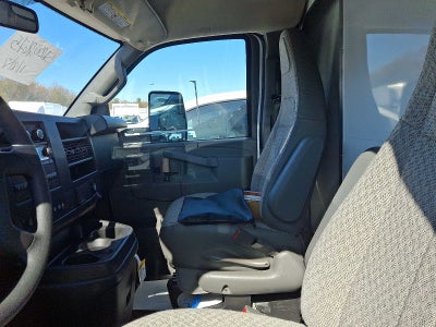 2025 Chevrolet Express Cutaway 3500 1WT