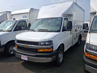 2025 Chevrolet Express Cutaway 3500 1WT
