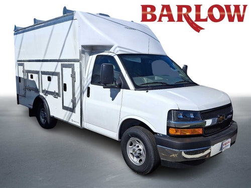 2025 Chevrolet Express Cutaway 3500 1WT