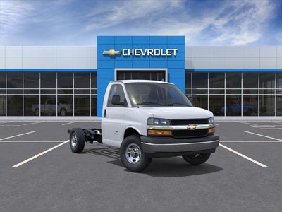 2025 Chevrolet Express Cutaway 3500 1WT