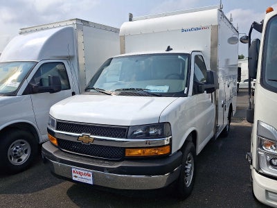 2025 Chevrolet Express Cutaway 3500 1WT