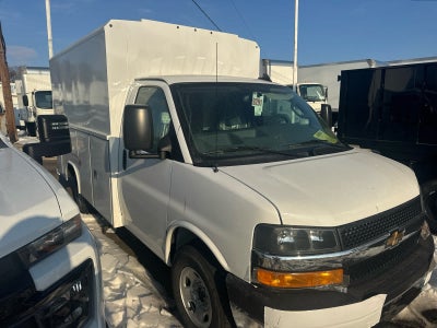 2026 Chevrolet Express Cutaway 3500 1WT