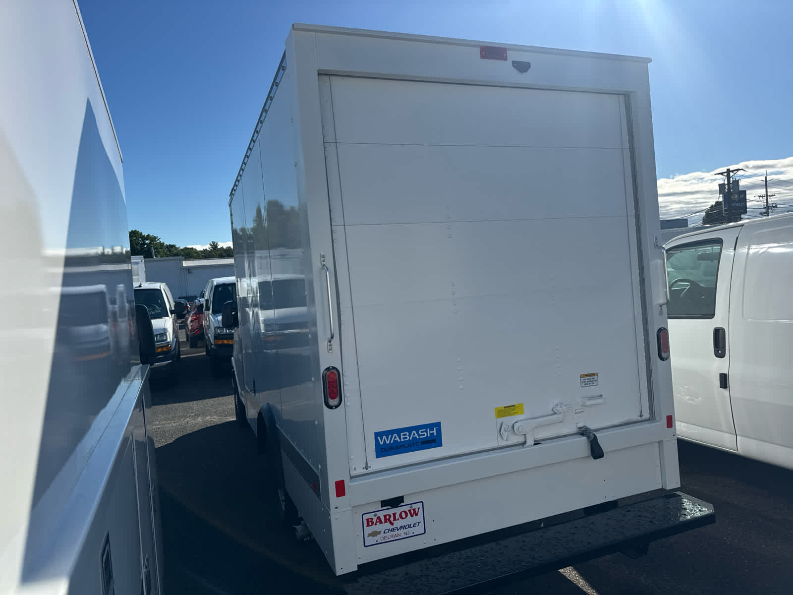 2025 Chevrolet Express Cutaway 3500 1WT