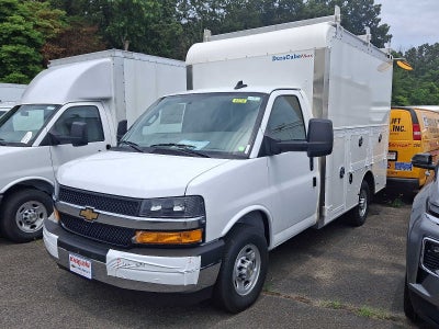 2025 Chevrolet Express Cutaway 3500 1WT