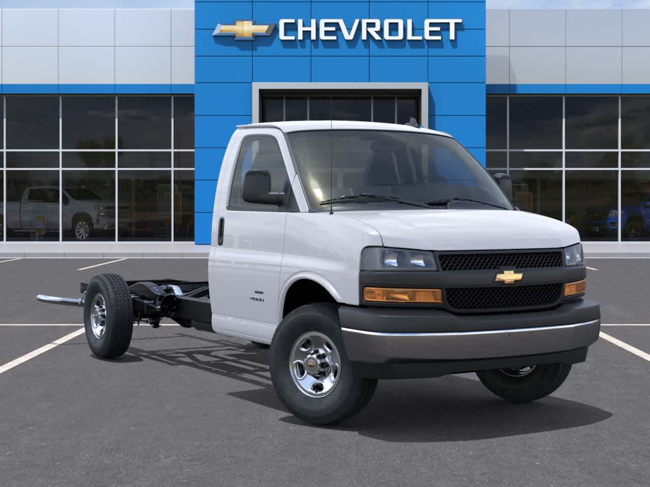 2026 Chevrolet Express Cutaway 3500 1WT