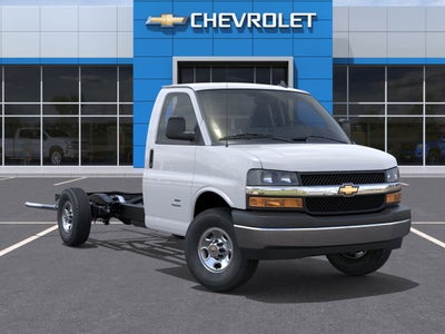 2025 Chevrolet Express Cutaway 3500 1WT