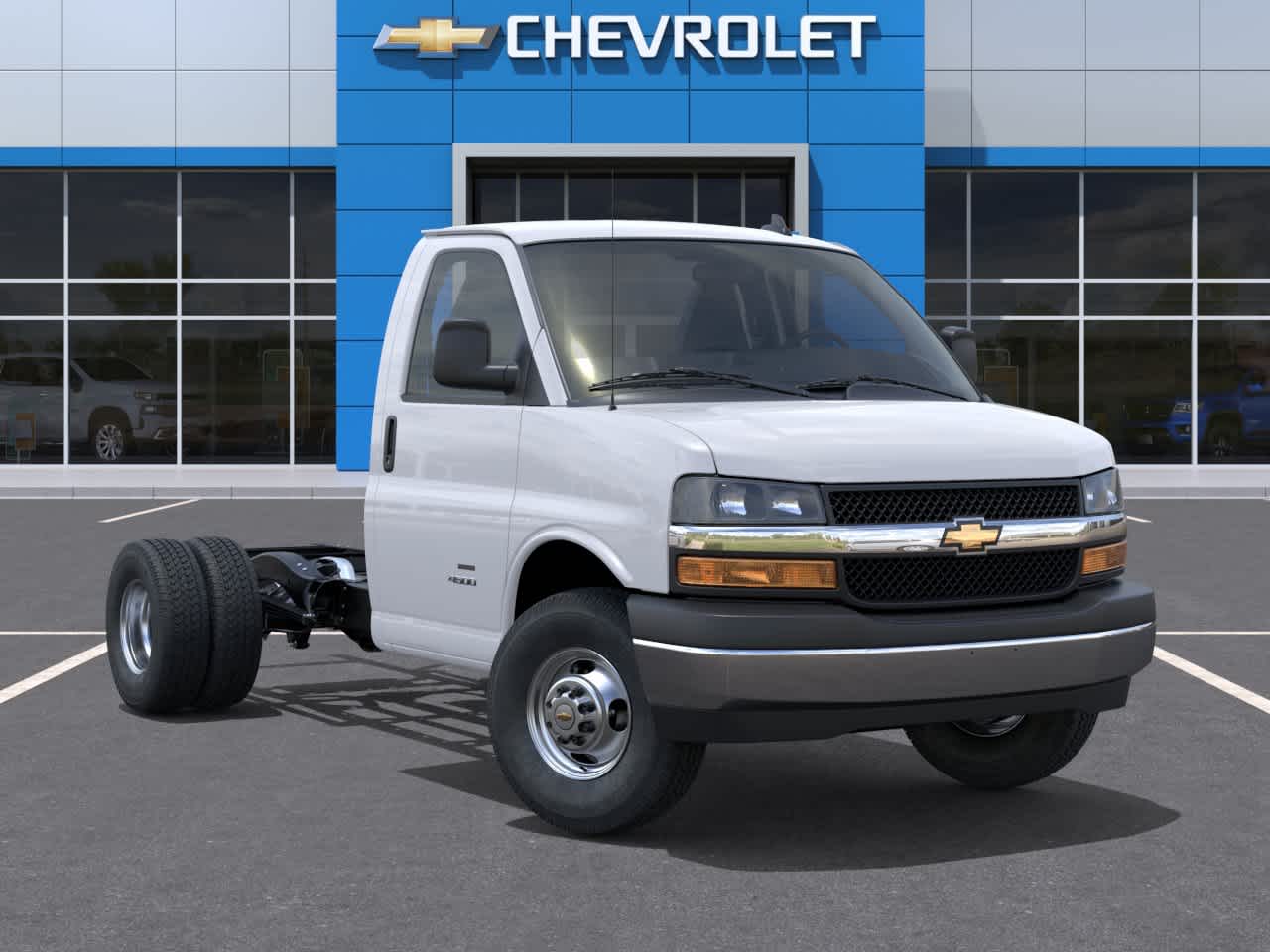 2026 Chevrolet Express Cutaway 3500 1WT