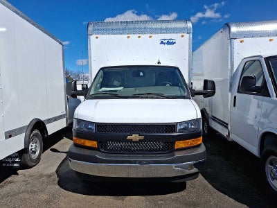 2025 Chevrolet Express Cutaway 3500 1WT