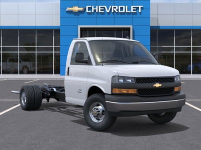 2025 Chevrolet Express Cutaway 3500 1WT