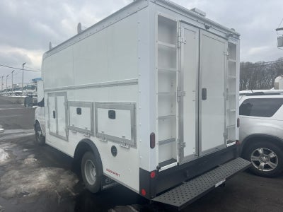 2025 Chevrolet Express Cutaway 3500 1WT