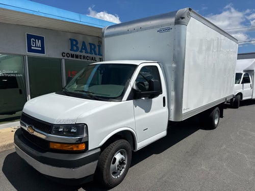2026 Chevrolet Express Cutaway 3500 1WT