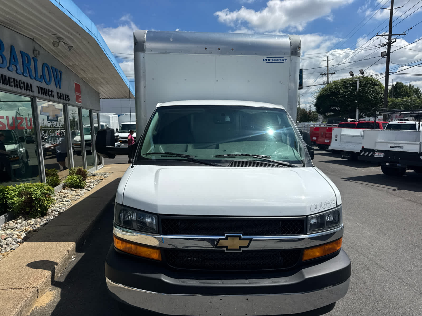 2026 Chevrolet Express Cutaway 3500 1WT